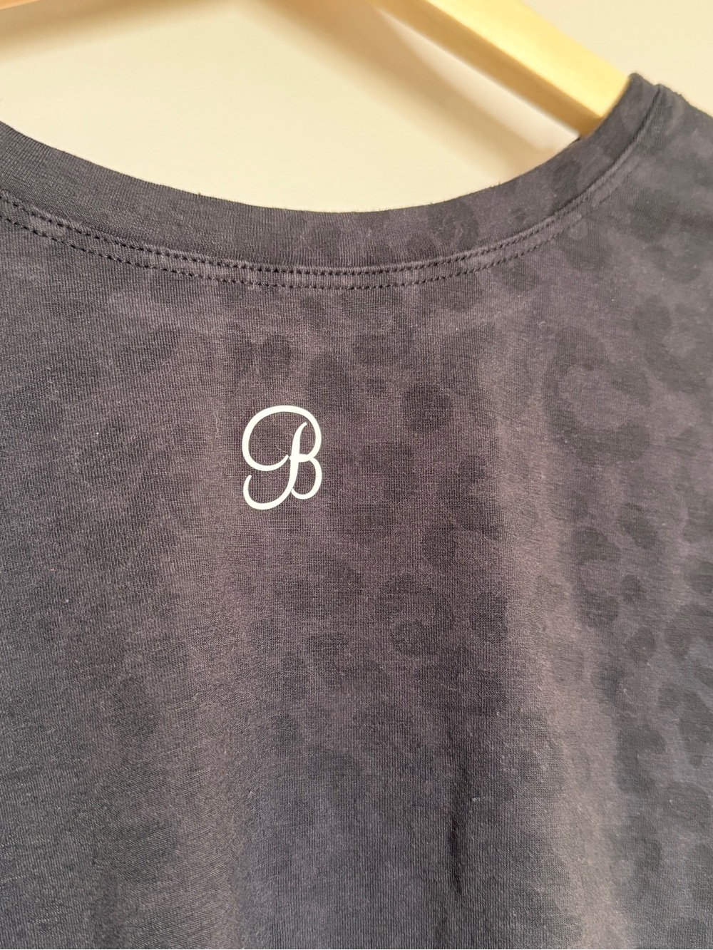 Bombshell Sportswear Black Leopard-Textured Cropped Tee - Picture 5 of 6